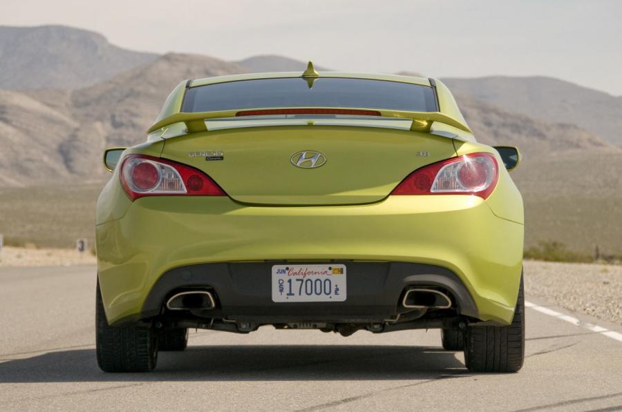  Hyundai Genesis Coupe 2010 года  (фото 110 из 300)